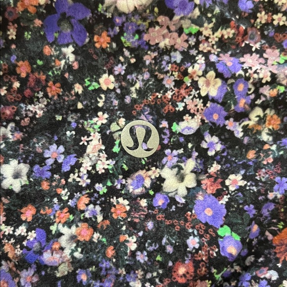 lululemon flare pant - Picture 3 of 5